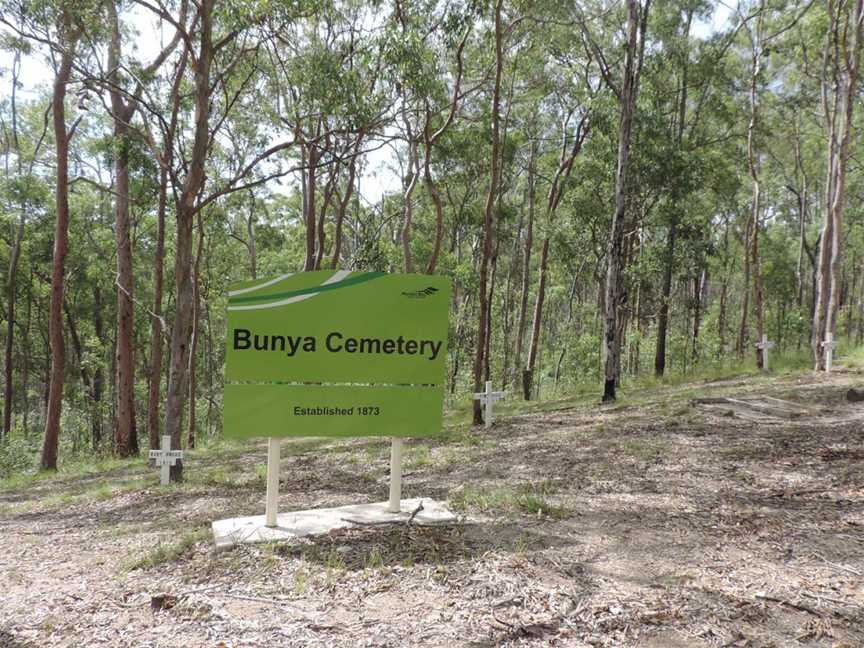 Bunya Cemetery C2015