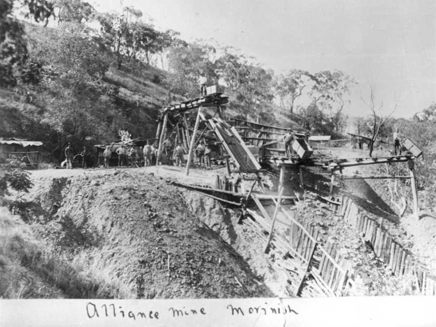 Alliance Mine in operation at Morinish, Queensland, circa 1890.JPG