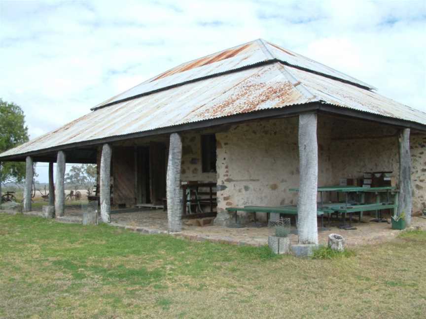 Old Rainworth Stone Store C2005