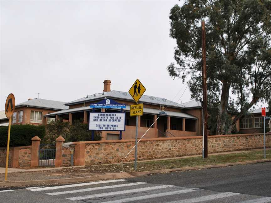 Broken Hill Roman Catholic Primary School