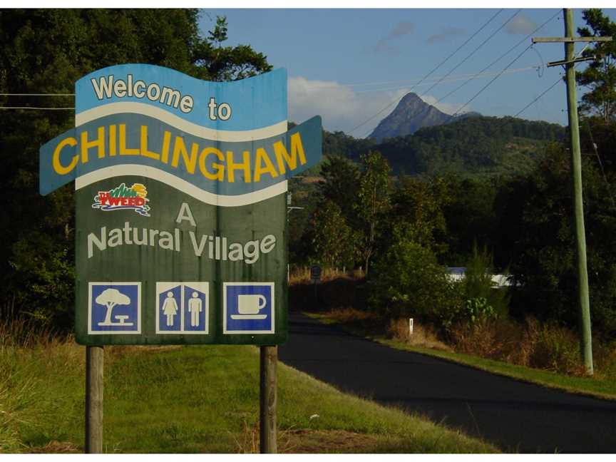 Chillingham vill sign.JPG