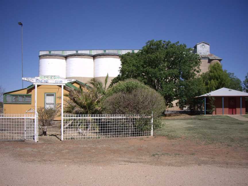 Beckom Bowling Club Silos