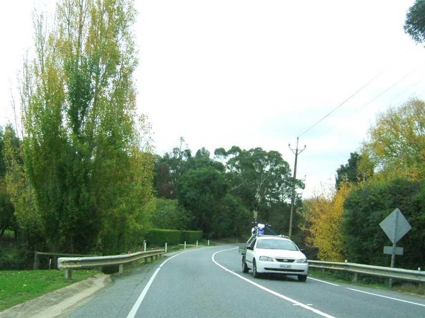 North east road, houghton, heading into city.jpg