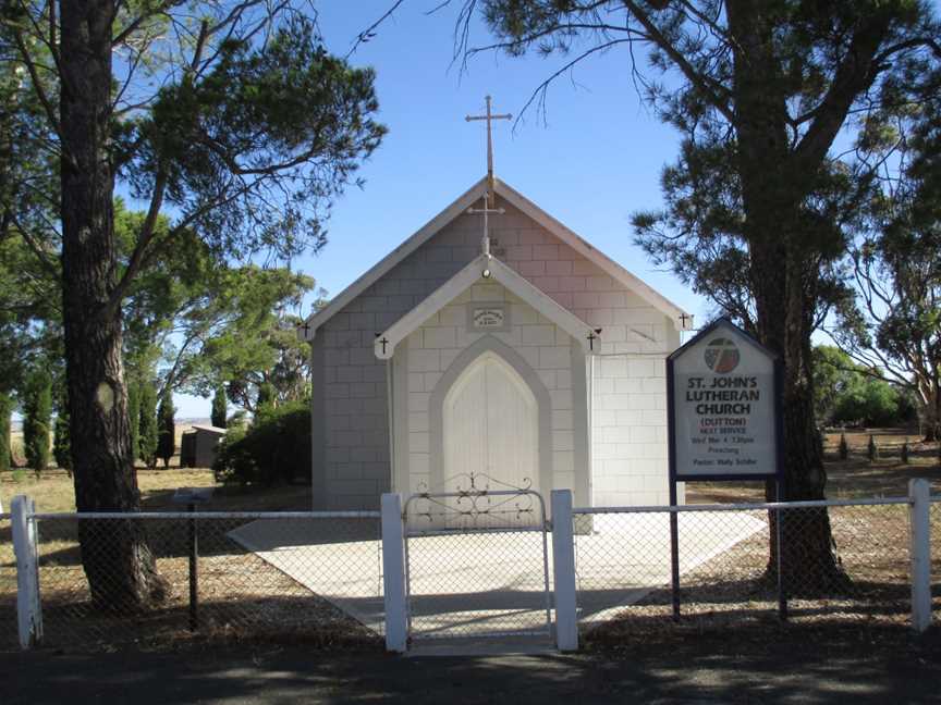 St John's Lutheran Church CDutton