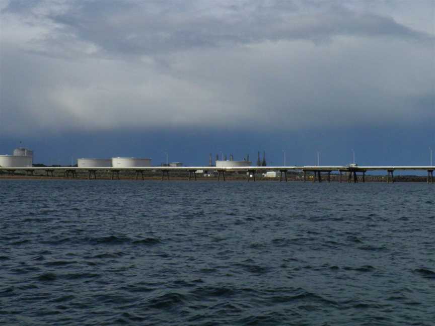 Port Bonython jetty and Santos refinery 2011 by Dan Monceaux.jpg