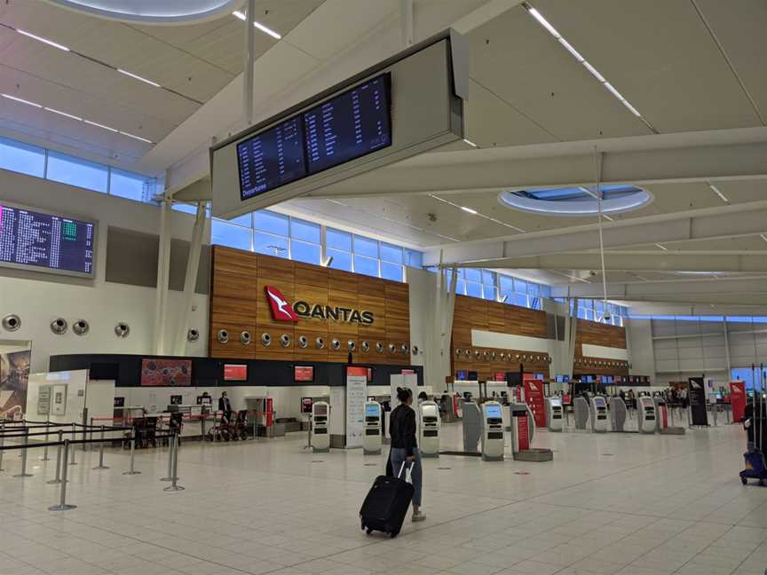 Adelaide Airport1.jpg