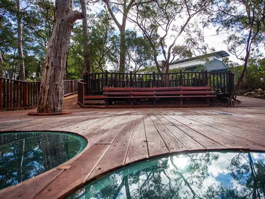 Lake Cave Events Deck, Function venues in Margaret River