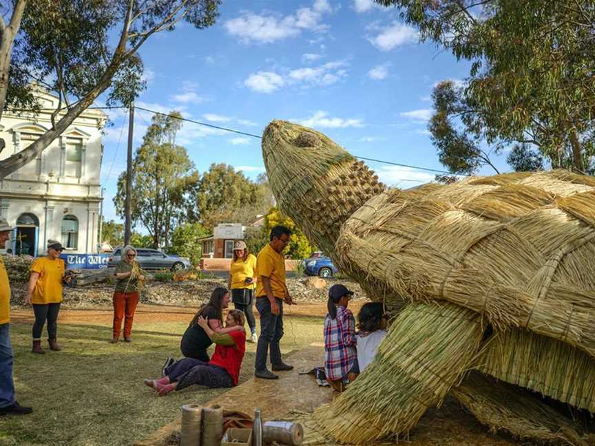 Wara Art giant straw sculpture trail