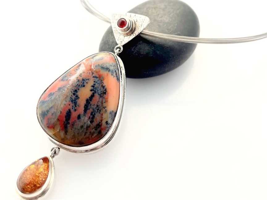 Opalite silver pendant with amber