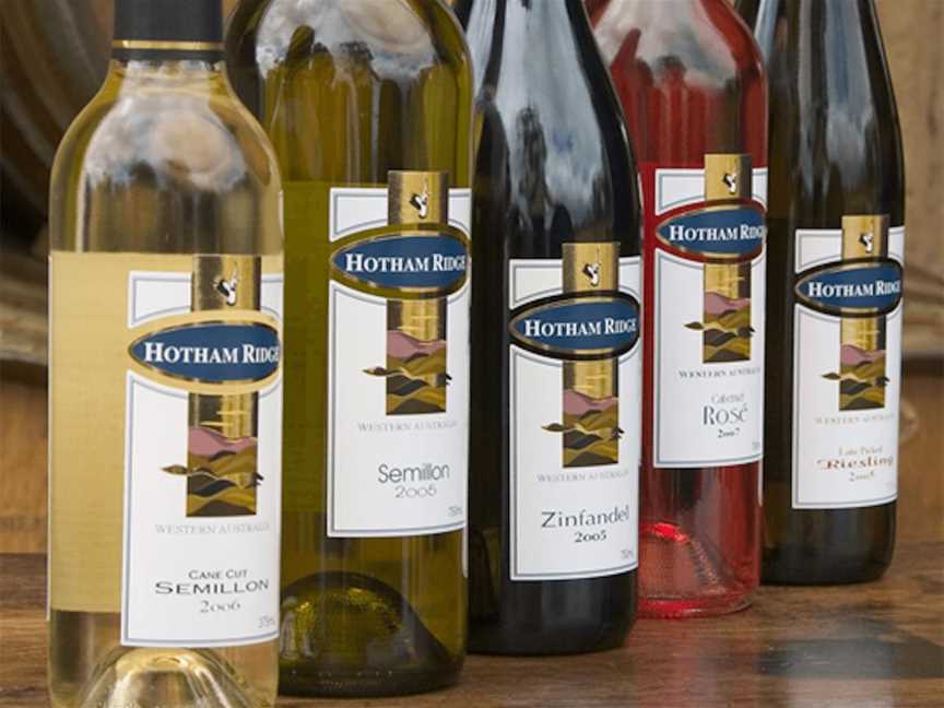 Hotham Ridge Winery, Wineries in Wandering