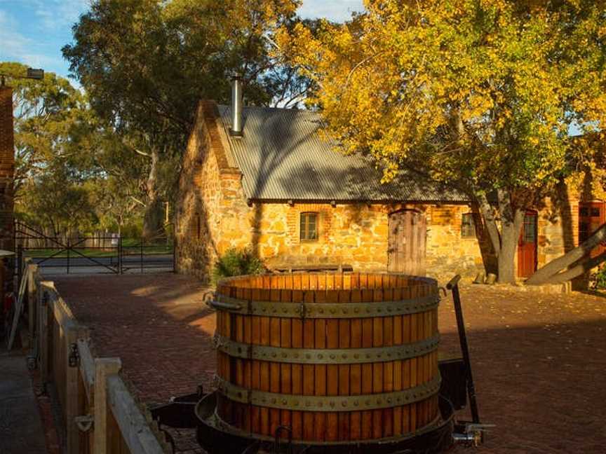 Rockford, Wineries in Tanunda
