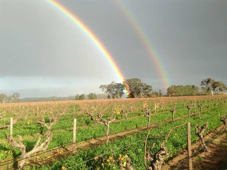 Craneford, Wineries in Truro