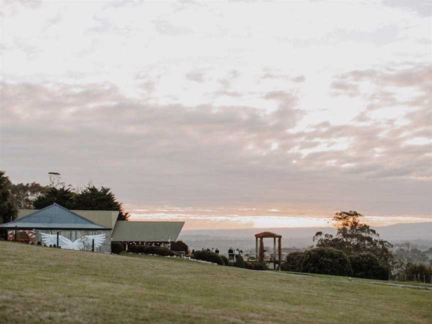 Parnassus Vineyard, Wineries in Drouin East