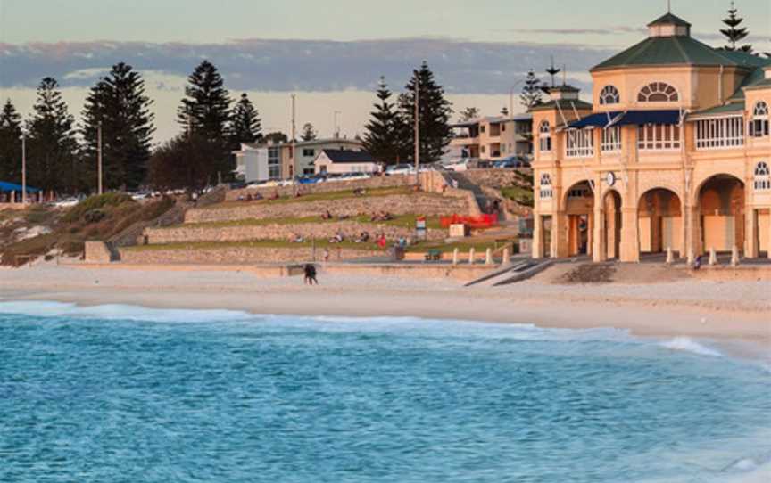 Cottesloe Beach , Attractions in Cottesloe