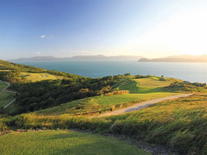 Golf Day Trip from Townsville to Hamilton Island Club with ZephAir Australia Aircraft Charters, Rowes Bay, QLD