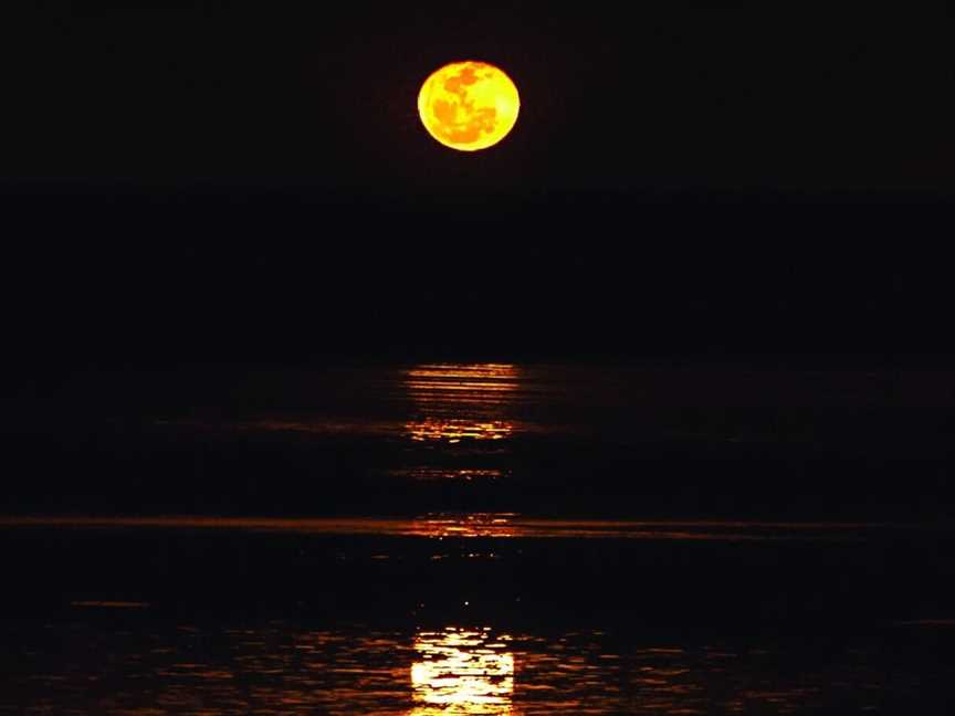 Staircase to the Moon, Broome, Events in Broome