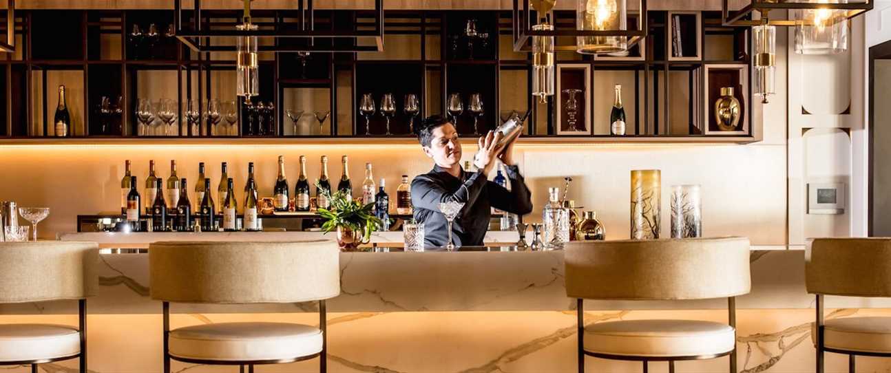 Where to go for pre-dinner drinks in Perth