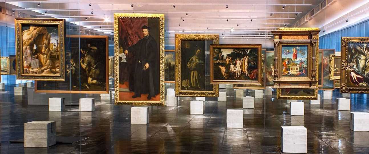 World-famous galleries and museums you can explore online