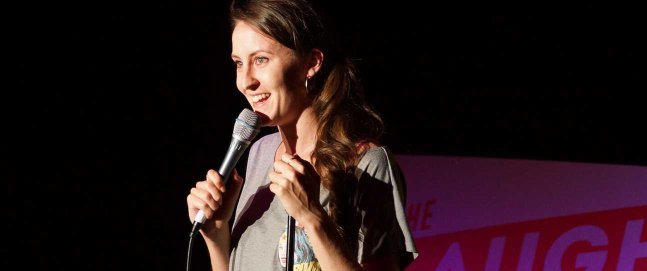 WA Comedian of the Year to host live-streamed comedy night at The Laugh Resort