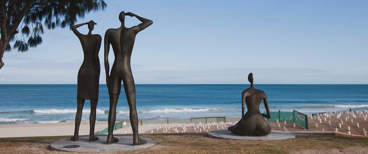 Striking new statue at City Beach commemorates lives made possible through organ and tissue donation